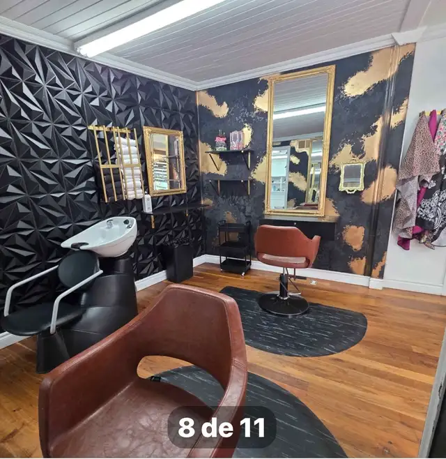 ✨ ESPACE DE BARBIER/COIFFURE À LOUER SAINT-JÉRÔME ✨
