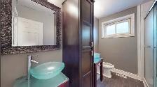 4 Bedroom Upper Unit of Detached House - Photo 10