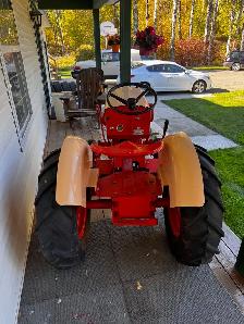 Restored 1965 Case 180 Garden tractor - Photo 6