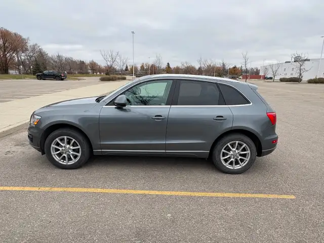 2012 Audi Q5 Awesome car!