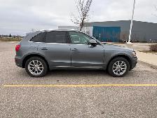 2012 Audi Q5 Awesome car! - Photo 2