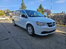 2015 dodge caravan sxt
