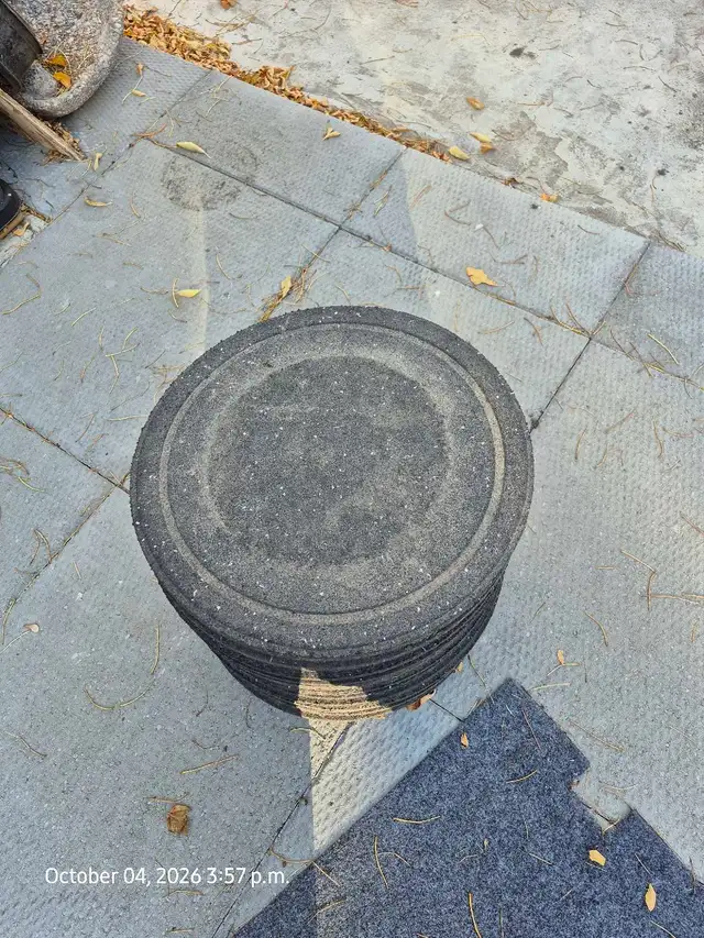 17' Round Rubber Stepping Blocks