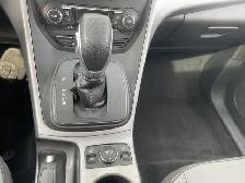 2014 FORD ESCAPE AWD-FULLY LOADED-PANO SUNROOF-NAVI CERTIFIED - Photo 19