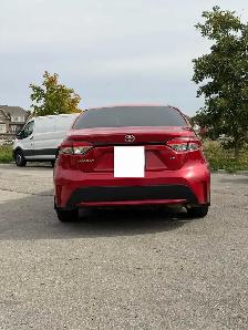 2020 Toyota Corolla LE - Photo 3