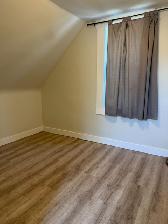 Unique 2 bedroom home in the heart of Riversdale - Photo 11