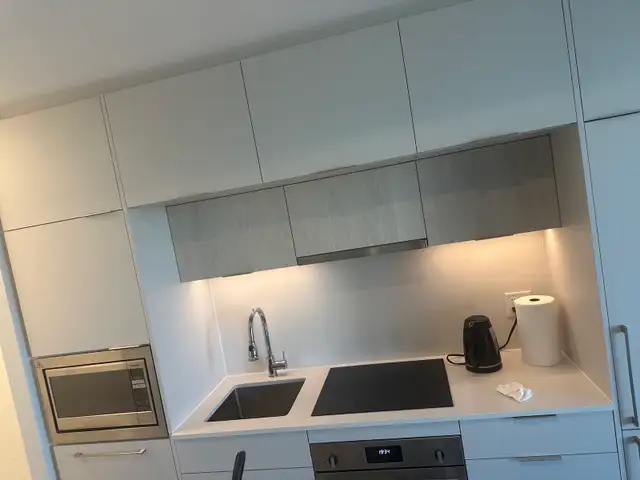 nice den for rent