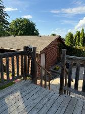 Spacious and bright 2 bedroom main floor-River Heights location - Photo 17