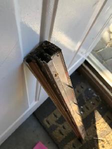 selling, exterior Door threshold adjustment/fiks or replacement. - Photo 3