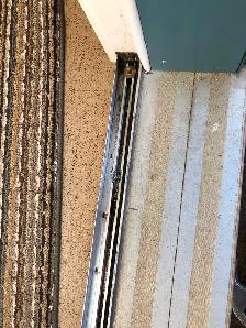 selling, exterior Door threshold adjustment/fiks or replacement. - Photo 4