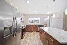 4 Beds 3.5 Baths - House - Photo 8
