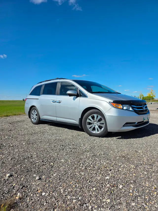 Famely van 2014 honda odissey