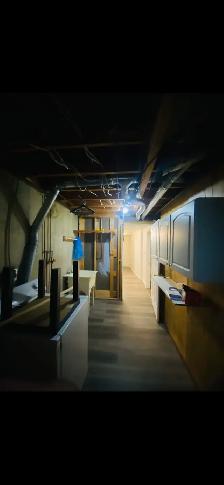 1 bedroom basement suite available for rent now ! - Photo 9