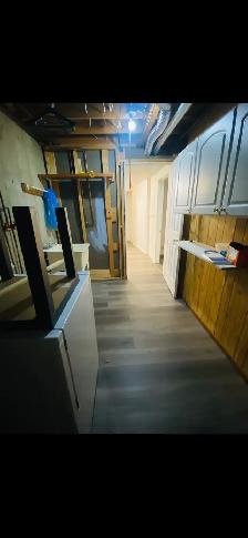 1 bedroom basement suite available for rent now ! - Photo 10