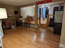 Bedroom close to Algonquin available Nov 1