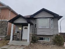 Beautiful 2-Bedroom  Upper Level for Rent available from 01/Nov