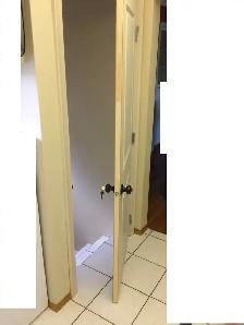 selling Door closing problem, cold airselling Door closing prob - Photo 4