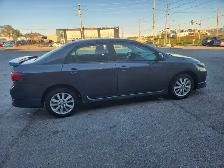 2010 Toyota Corolla S manual transmission - Photo 6