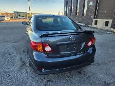 2010 Toyota Corolla S manual transmission - Photo 8