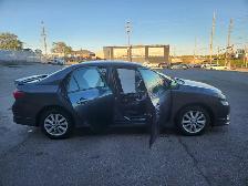 2010 Toyota Corolla S manual transmission - Photo 14