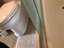 glass shower doors fxng. selling glass bathtub doors fixing and - Photo 8
