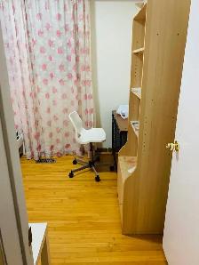Furnished Room near Saq1 from Nov 1st - Photo 3