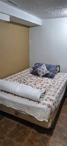 Private Basement Room For Rent in Waterloo - All inclusive - Photo 3