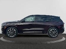 2024 Lincoln Nautilus RESERVE AWD - Photo 2