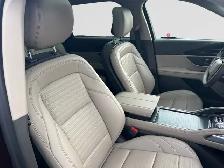 2024 Lincoln Nautilus RESERVE AWD - Photo 12