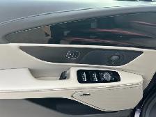 2024 Lincoln Nautilus RESERVE AWD - Photo 17