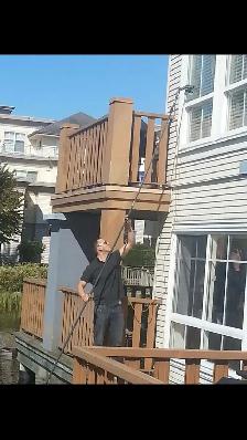 Gutter Cleaning(Vancouver,Burnaby,Surrey,Coquitlam) - Photo 6
