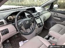2015 Honda Odyssey EX-L Navi - Photo 13