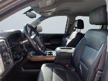 2017 Chevrolet Silverado 1500 LTZ Crew Cab Short Box 4-Wheel Dri - Photo 11