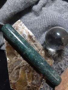 FOREST GREEN 'PIXIE ADVENTURE' ROUNDED TAPERED AVENTURINE WAND - Photo 7