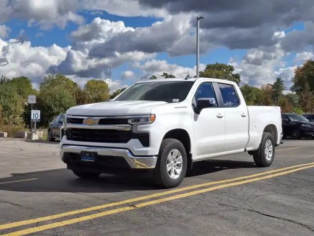 2025 Chevrolet Silverado 1500 LT Crew 4X4 | 5.3L | 6.5' Box