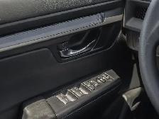2027 Honda CR-V LX - Photo 16