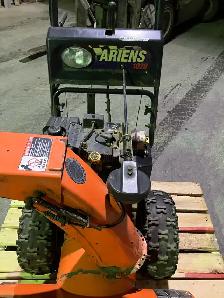 souffleuse Ariens 10-28