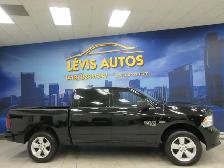 RAM 1500 CLASSIC 2023 EXPRESS V-8 5.7 HEMI 4X4 BLUETOOTH CAMÉRA - Photo 2