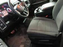 RAM 1500 CLASSIC 2023 EXPRESS V-8 5.7 HEMI 4X4 BLUETOOTH CAMÉRA - Photo 6