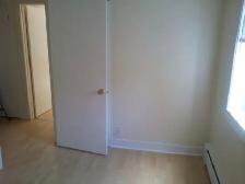 2 bedroom apt. Overbrook, utilities, internet and parking incl. - Photo 10