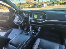 2017 Toyota Highlander AWD 4DR LIMITED WITH NAV& LOW KILOMETER - Photo 15
