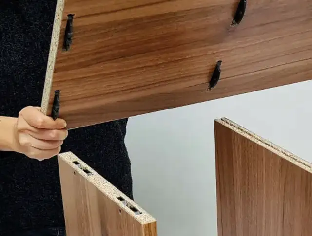 assemblage de meuble,installation télévision(438)738-7323