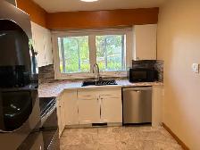 Rooms for rent cls UoC and brentwood/Dalhousie C train - Photo 4