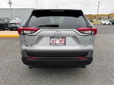 2021 Toyota RAV4 XLE Top Seller! - Photo 4