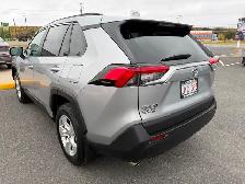2021 Toyota RAV4 XLE Top Seller! - Photo 5
