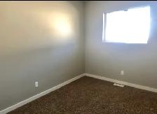 QUALITY, OPEN, 3 BEDROOM, GARAGE & FENCED YARD, FRANK ROSS AREA - Photo 6