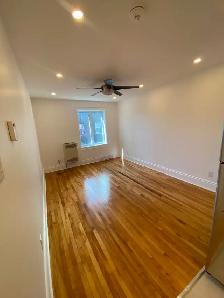 Bachelor unit available December 1st in Centretown! - Photo 4
