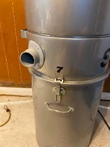 Shark Central vacuum - Photo 3