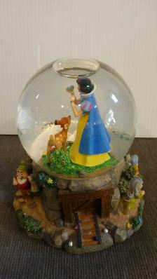 3 Disney Collectibles Snow Globes - Photo 8