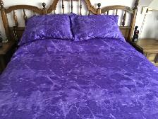 King Duvet Cover Set and Queen Sheet Set - Photo 2